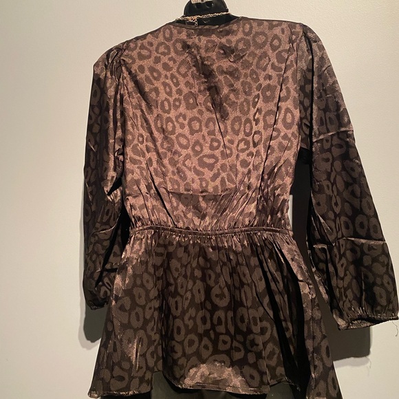 Jon & Anna Black Leopard Satin - Picture 9 of 10